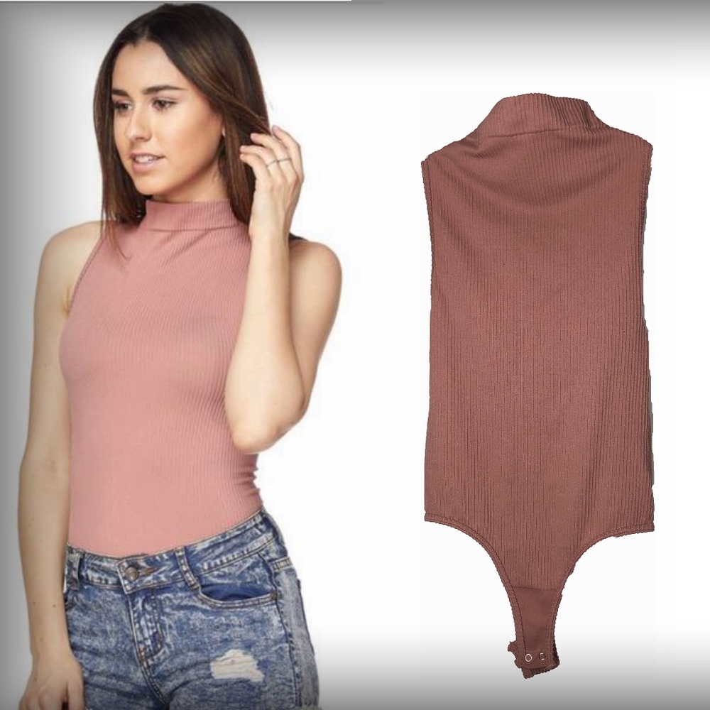 ✨LAST ONE✨Turtleneck Racerback Ribbed  Bodysuit